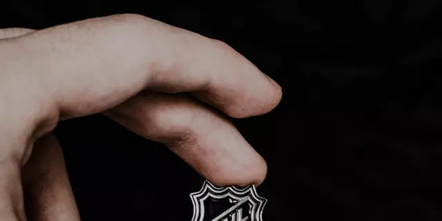 Welcher NHL-Torhüter hatte die meisten Kämpfe aller Zeiten?